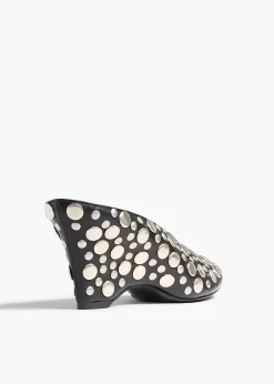Cloak Wedge in|Khaite Online