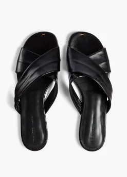 Liria Flat Sandal in|Khaite Outlet