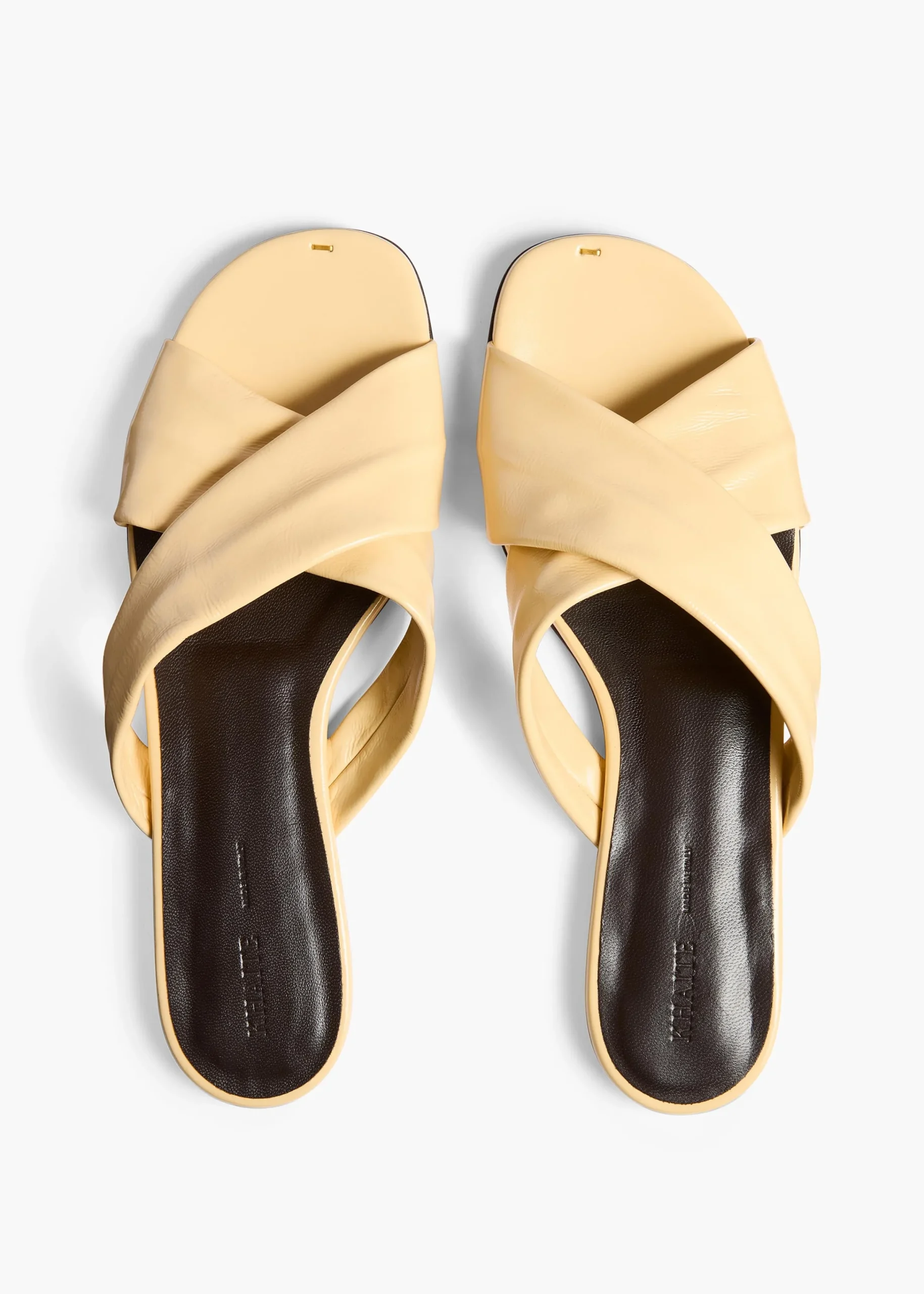 Liria Flat Sandal in|Khaite New